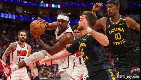 嘉创配资 真敢要啊！一个31岁的落选秀，命中率全队倒数第1，却敢要1亿合同